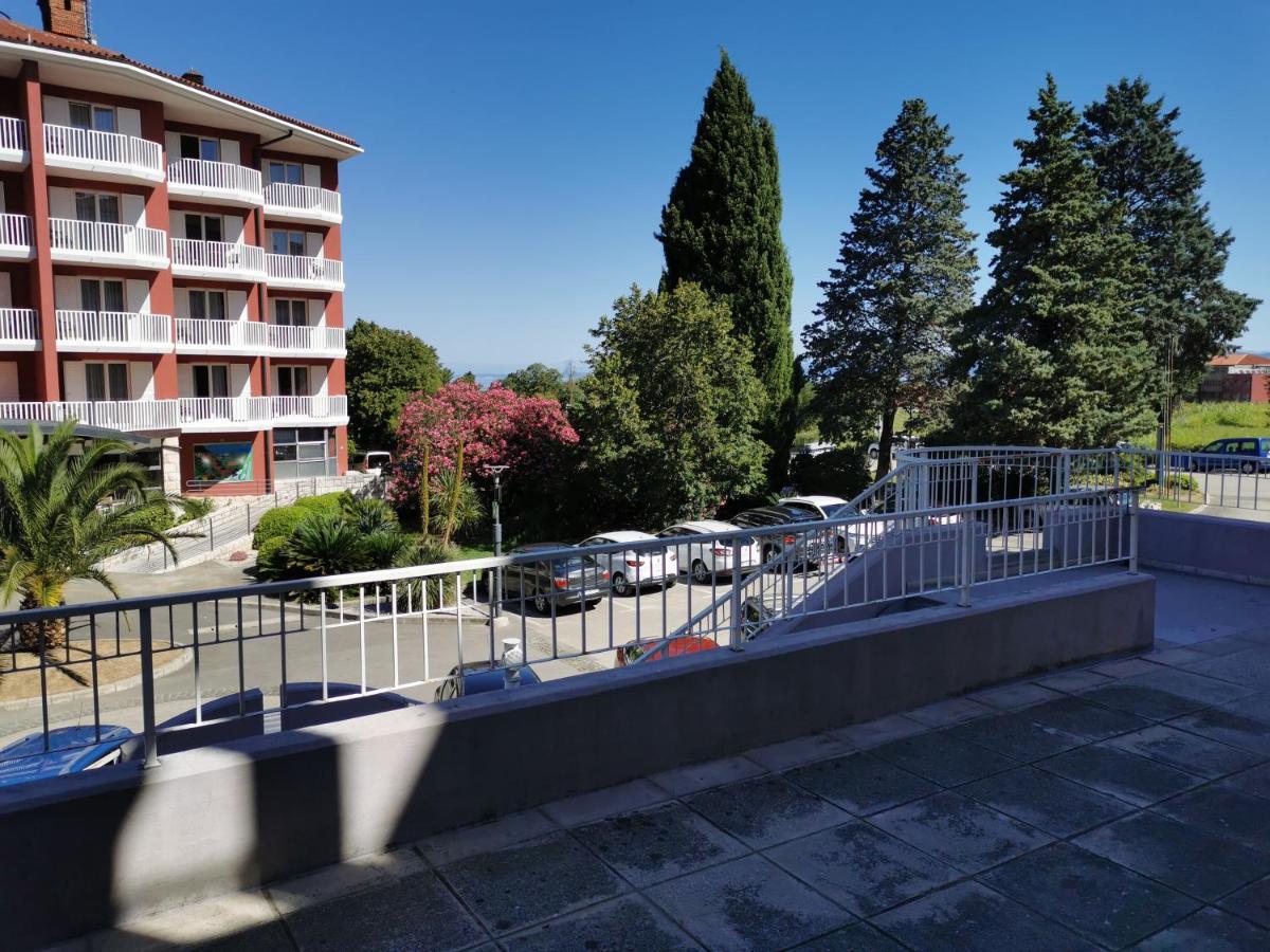 Portofino App Lägenhet Izola Exteriör bild