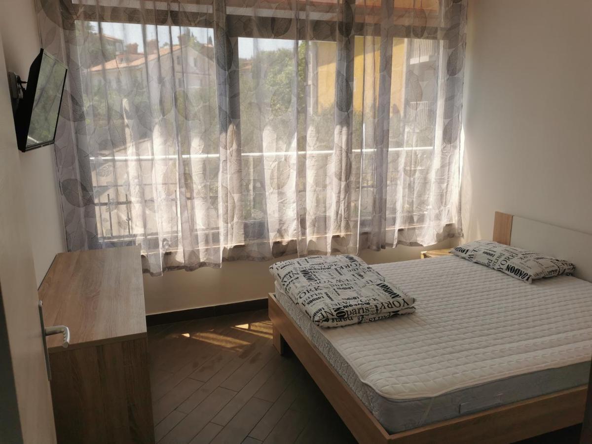 Portofino App Lägenhet Izola Exteriör bild